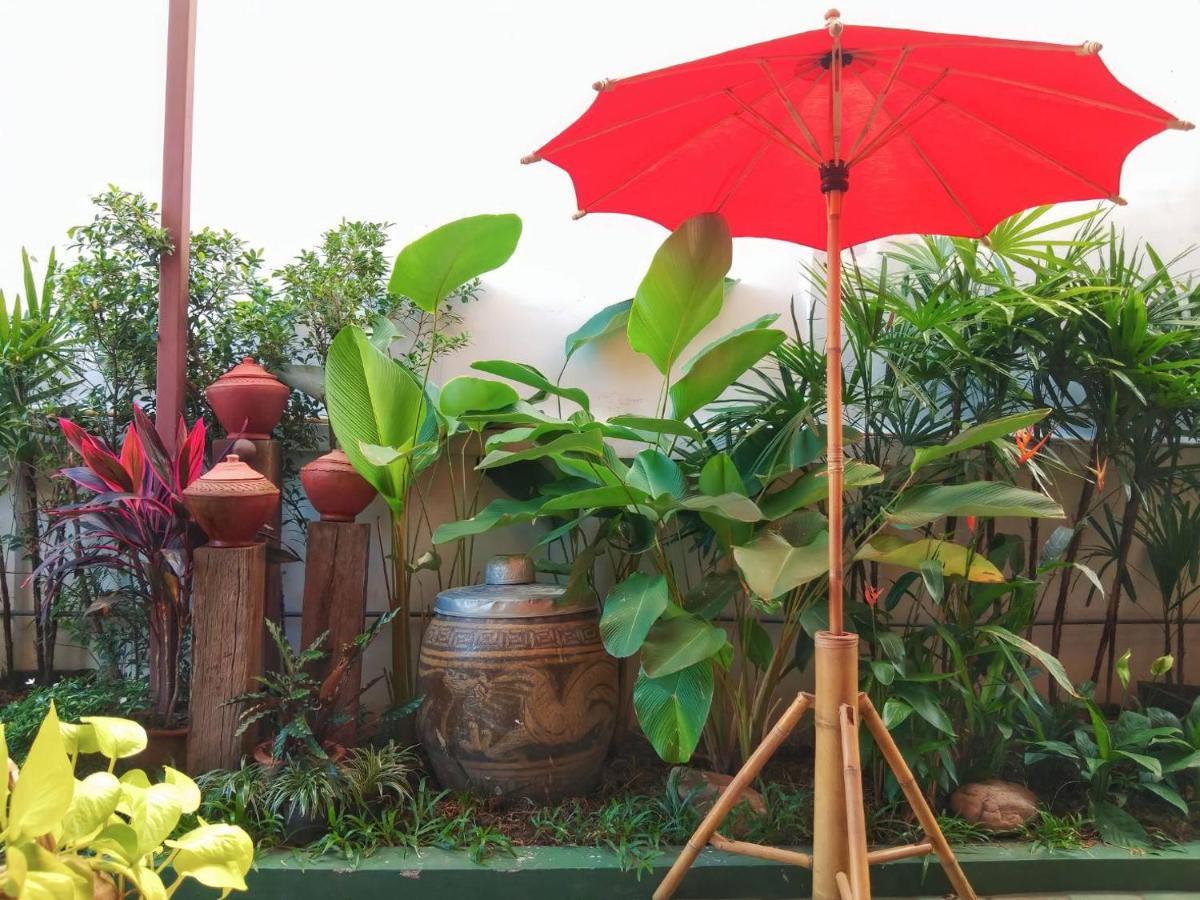 Aphilapa Residence Chiang Mai Extérieur photo