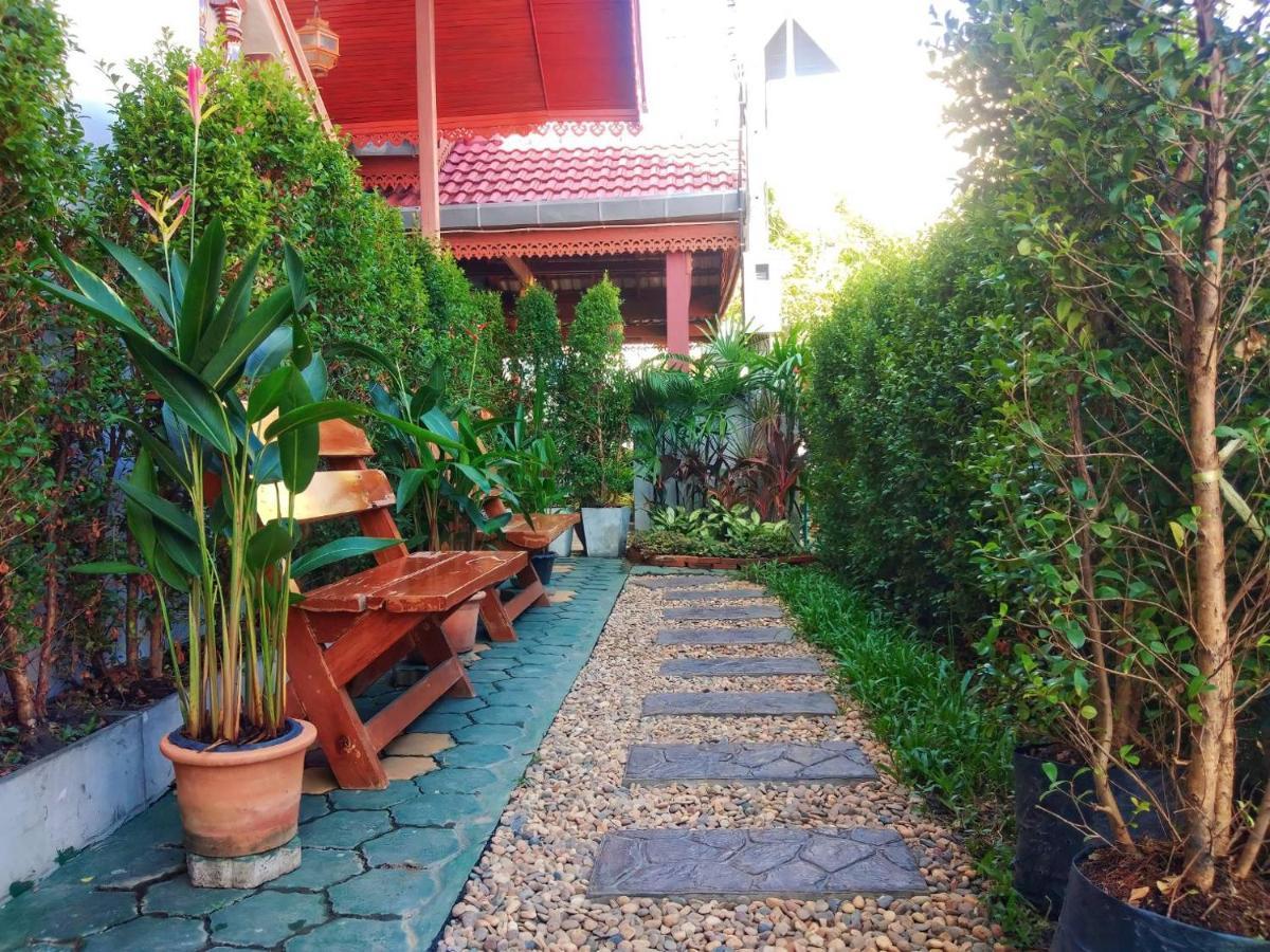 Aphilapa Residence Chiang Mai Extérieur photo