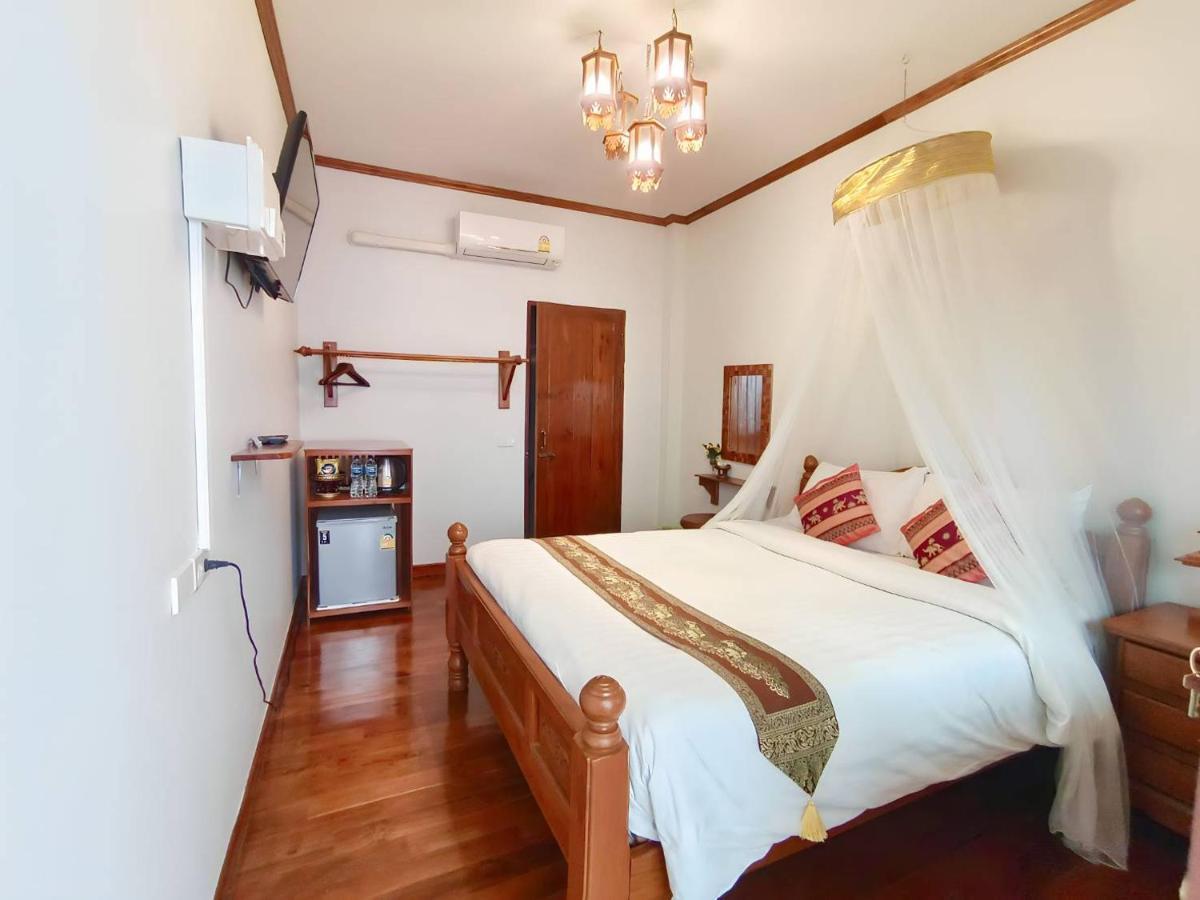 Aphilapa Residence Chiang Mai Extérieur photo