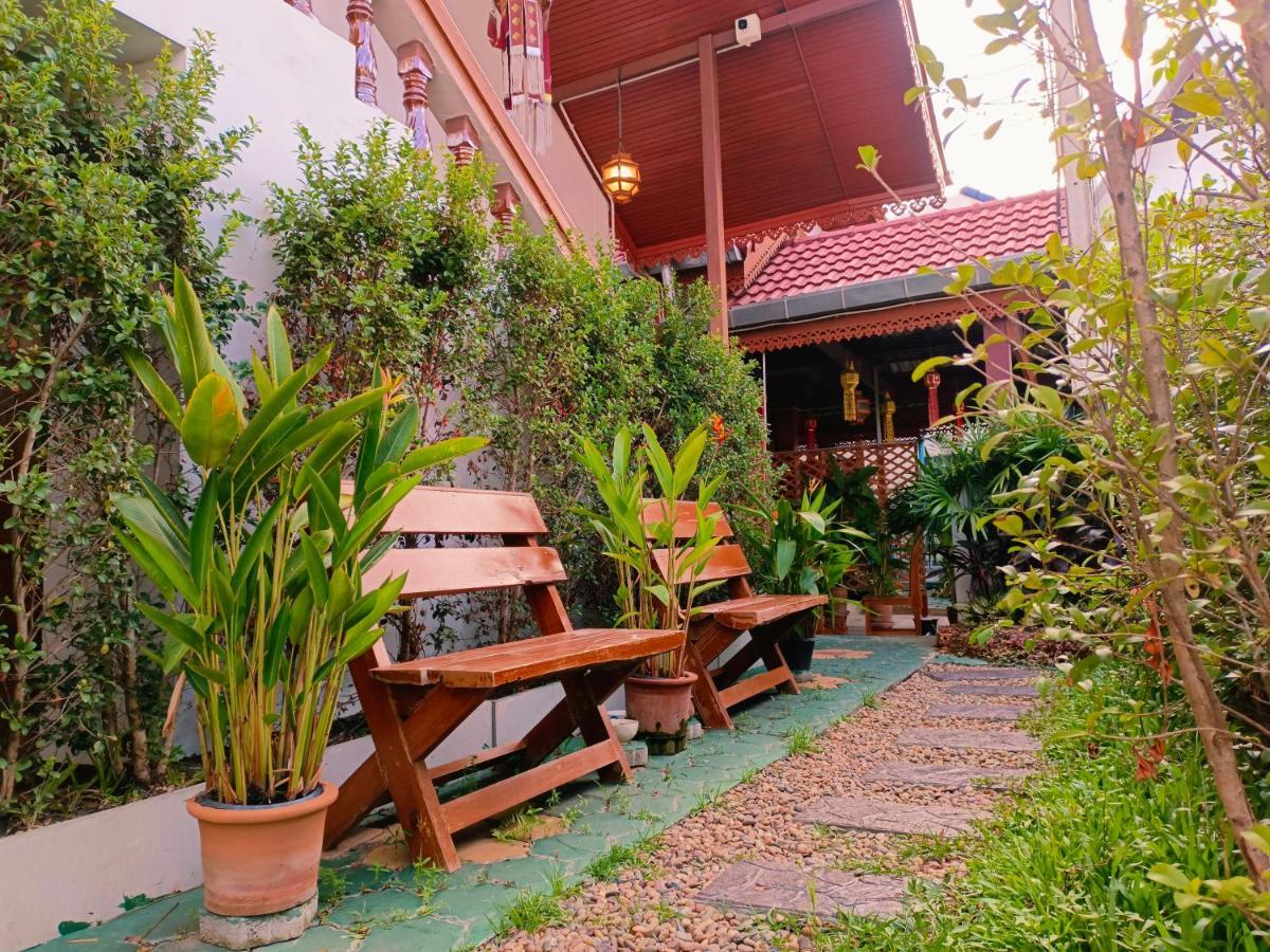 Aphilapa Residence Chiang Mai Extérieur photo