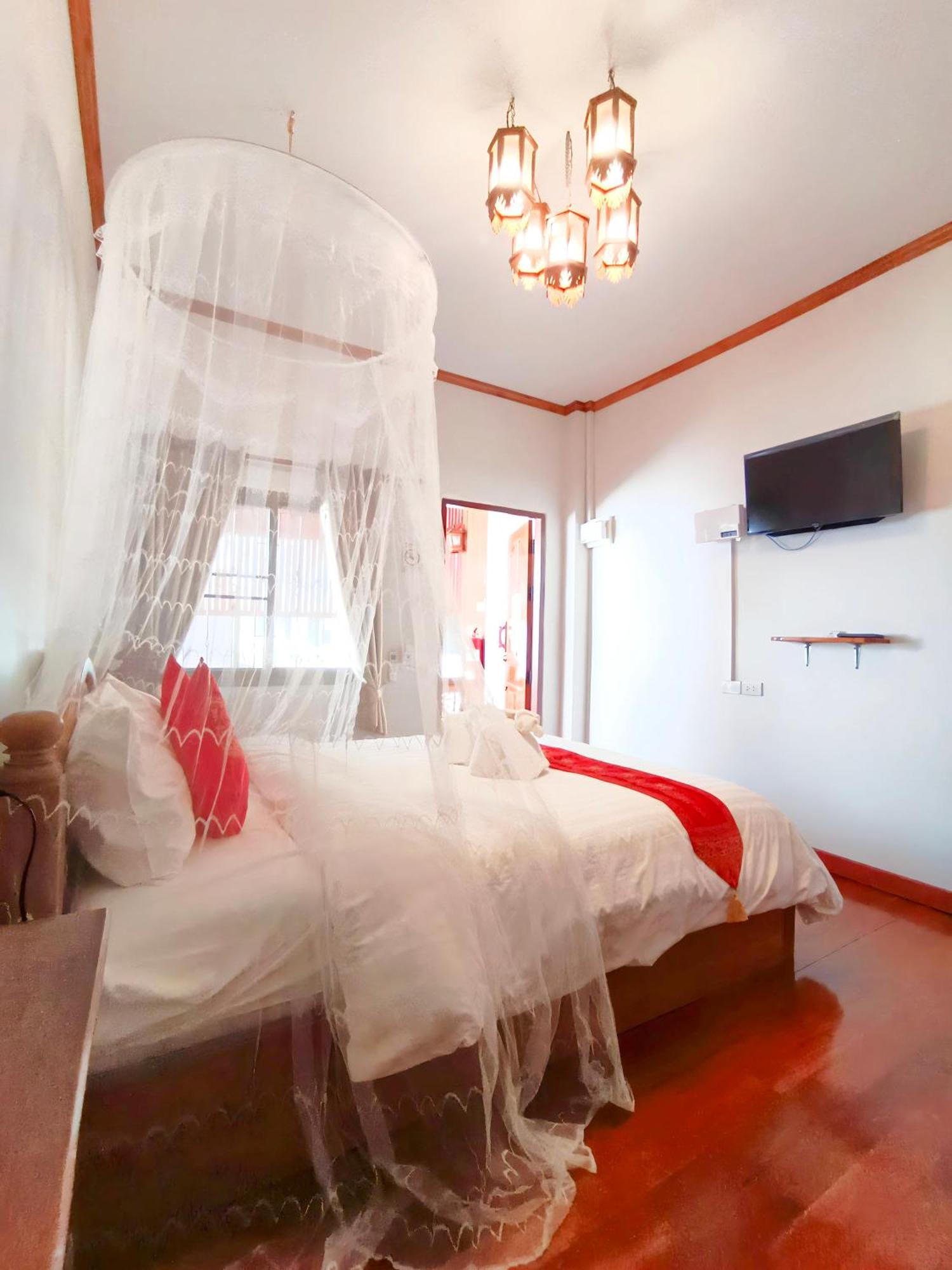 Aphilapa Residence Chiang Mai Extérieur photo