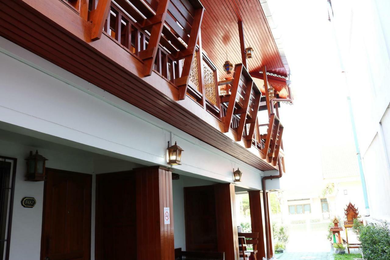 Aphilapa Residence Chiang Mai Extérieur photo